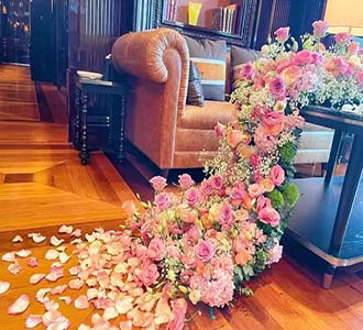 鲜花瀑布